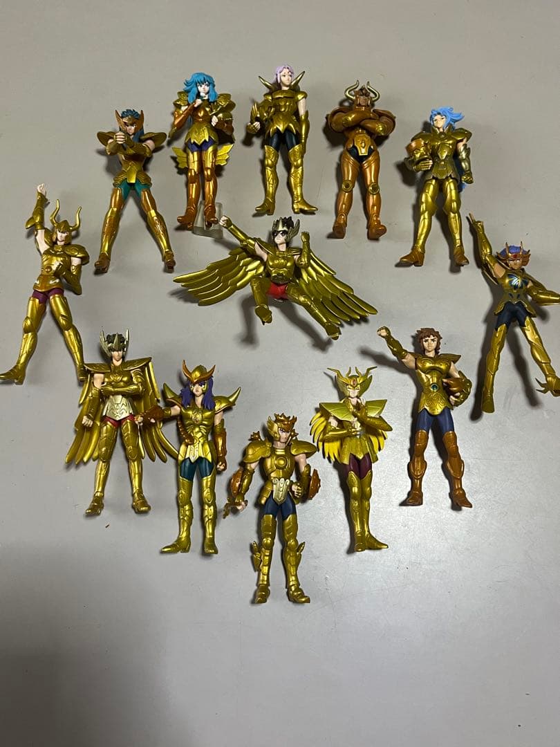 聖闘士星矢 黄金戦士12星座＋黄金聖衣の星矢