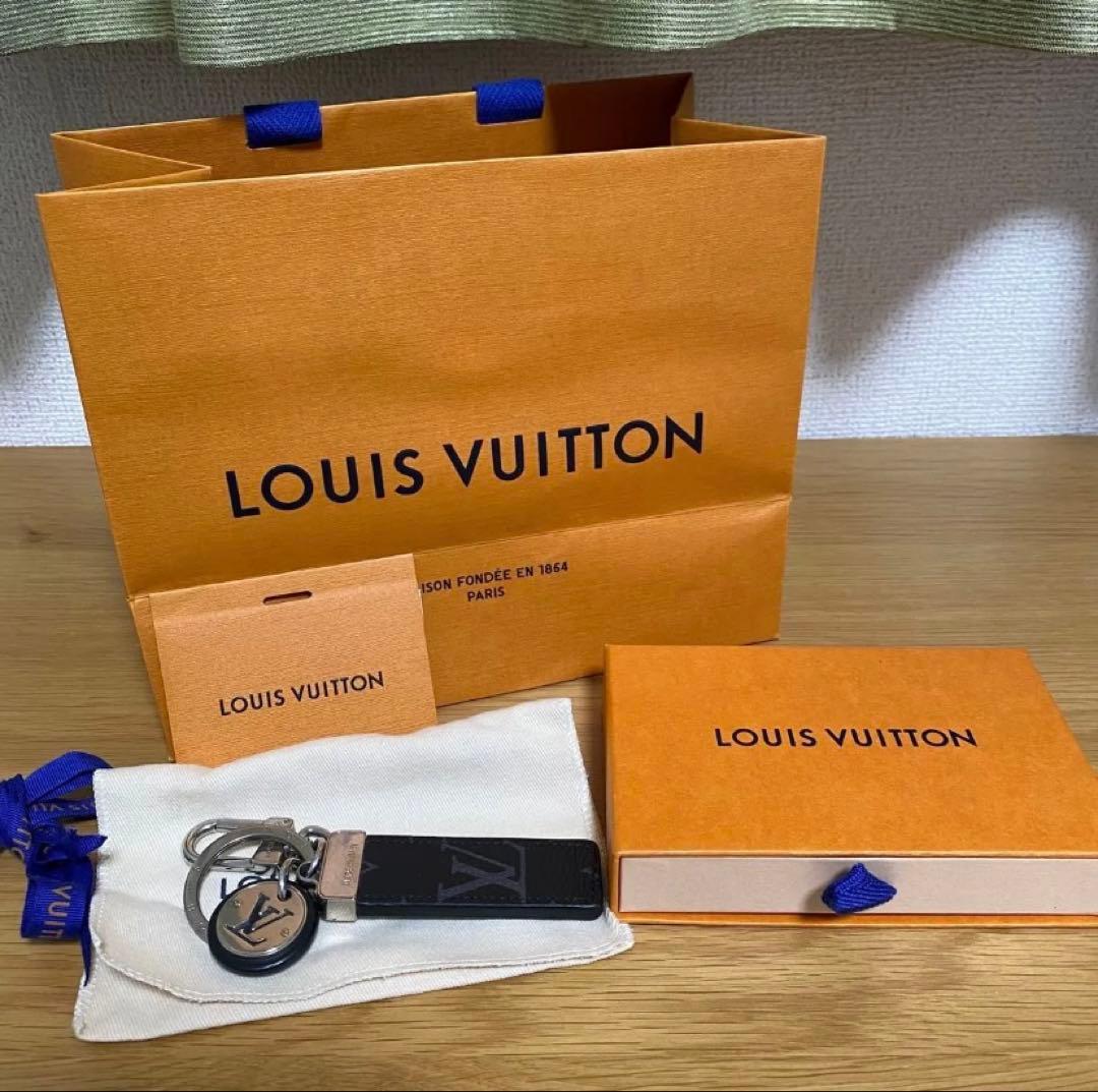 LOUIS VUITTON キーリング　キーホルダー