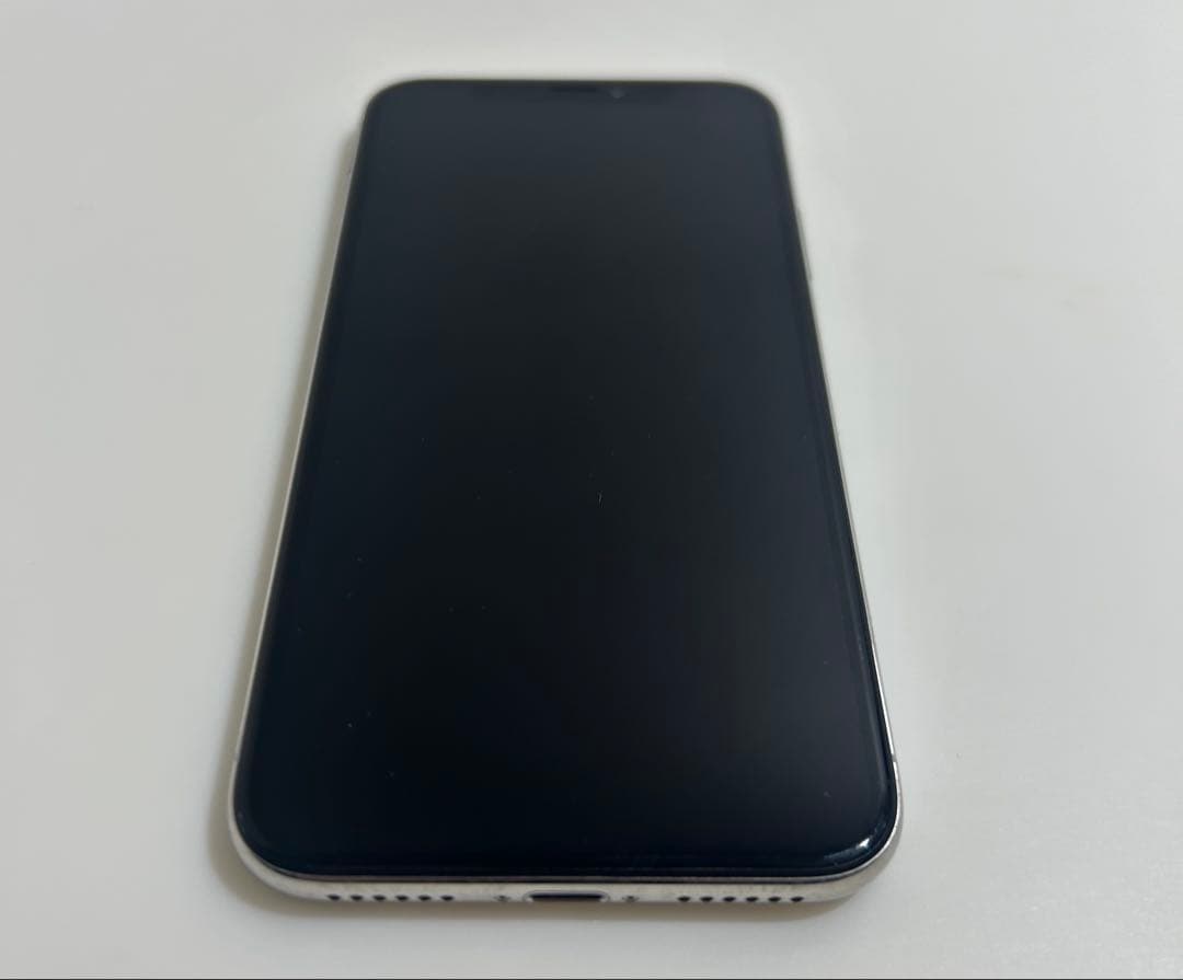 iPhone X 256GB ホワイト　ケーブル付き