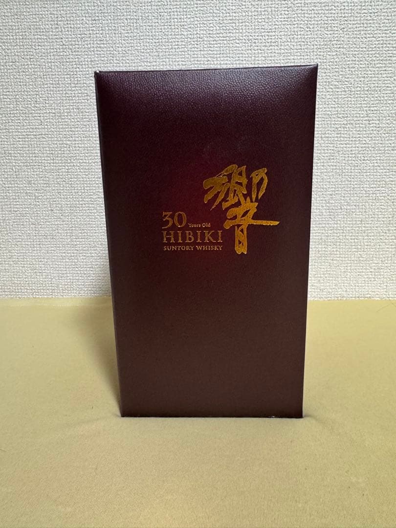HIBIKI 響　30年　空瓶