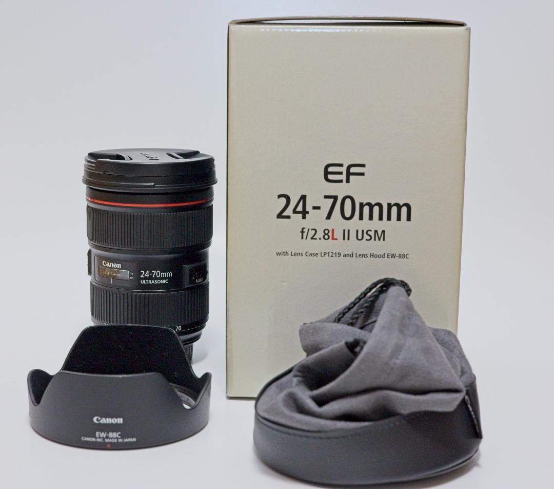 【極美品】Canon EF 24-70mm F2.8L II USM