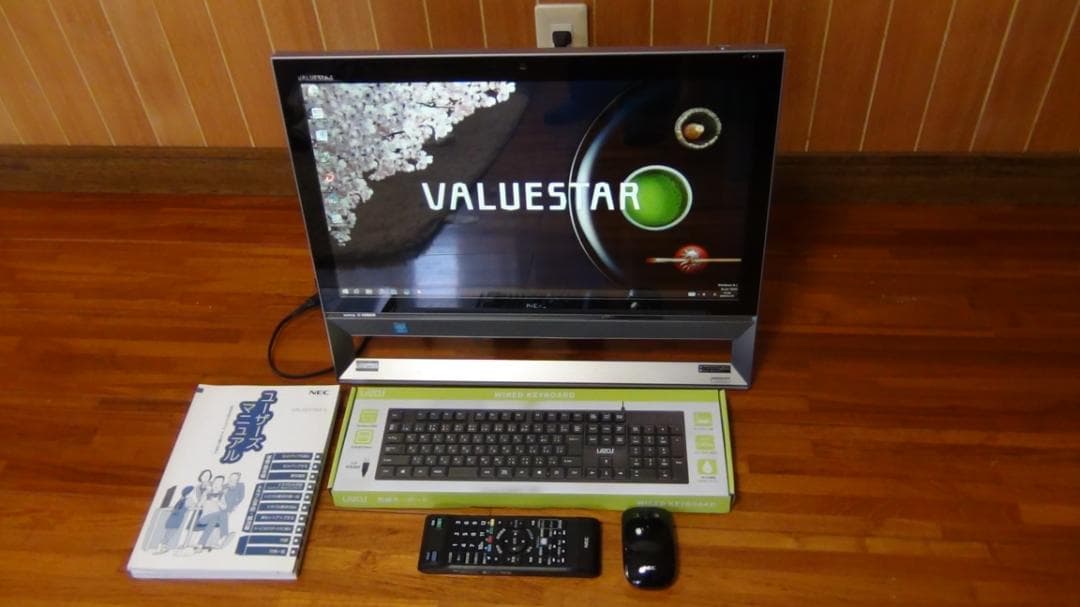 (美品)一体型パソコン　NEC PC-VS570RSB-KS
