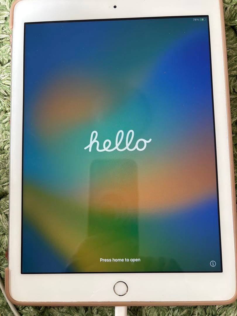 値下げましたApple iPad 本体第5世代　32G バッテリー残量100%