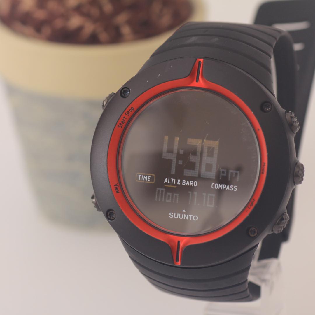 稼働品 スント Suunto コア ボルケーノ CORE VOLCANO 腕時計