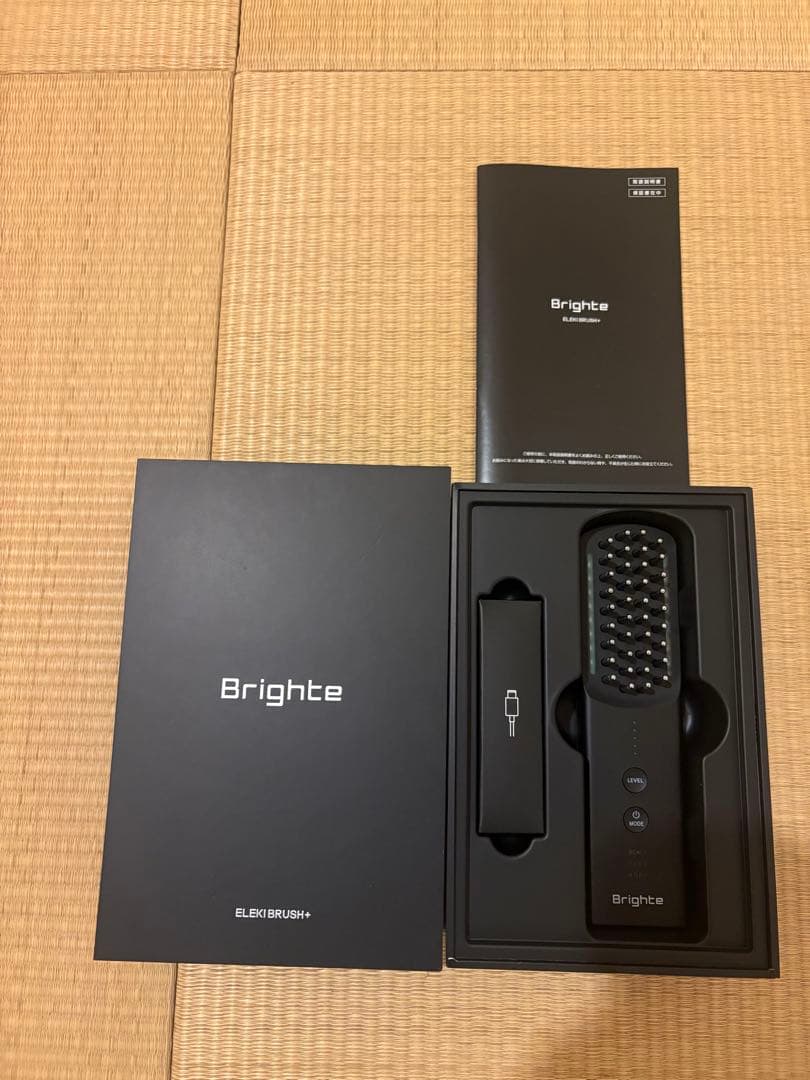 未使用品　Brighte ELEKI BRUSH+ 美顔器