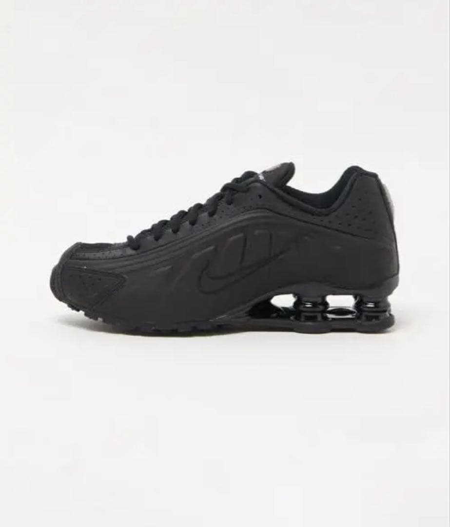 靴 Shox R4