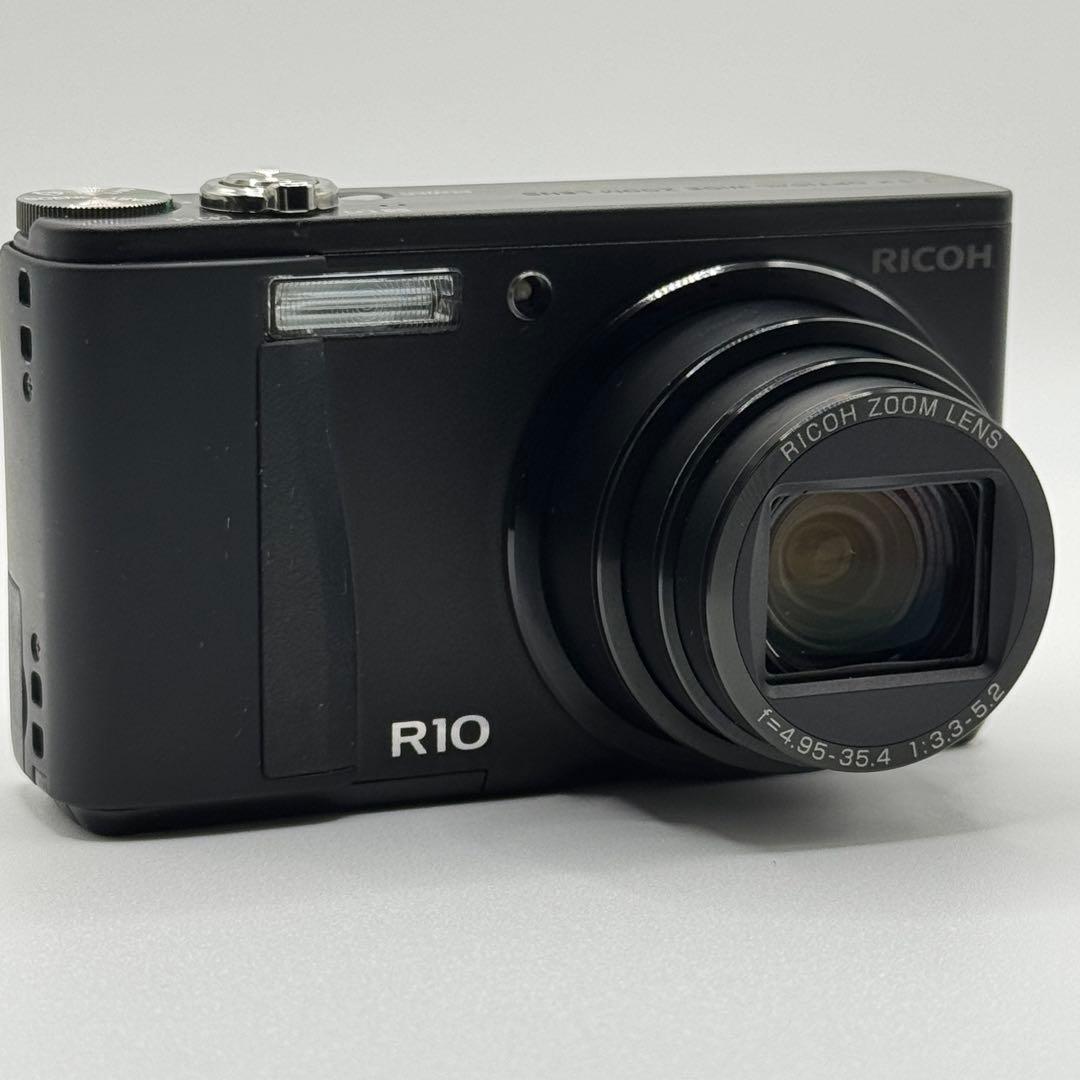 【極美品】 【動作◎】 RICHO R10 リコー　コンデジ デジカメ