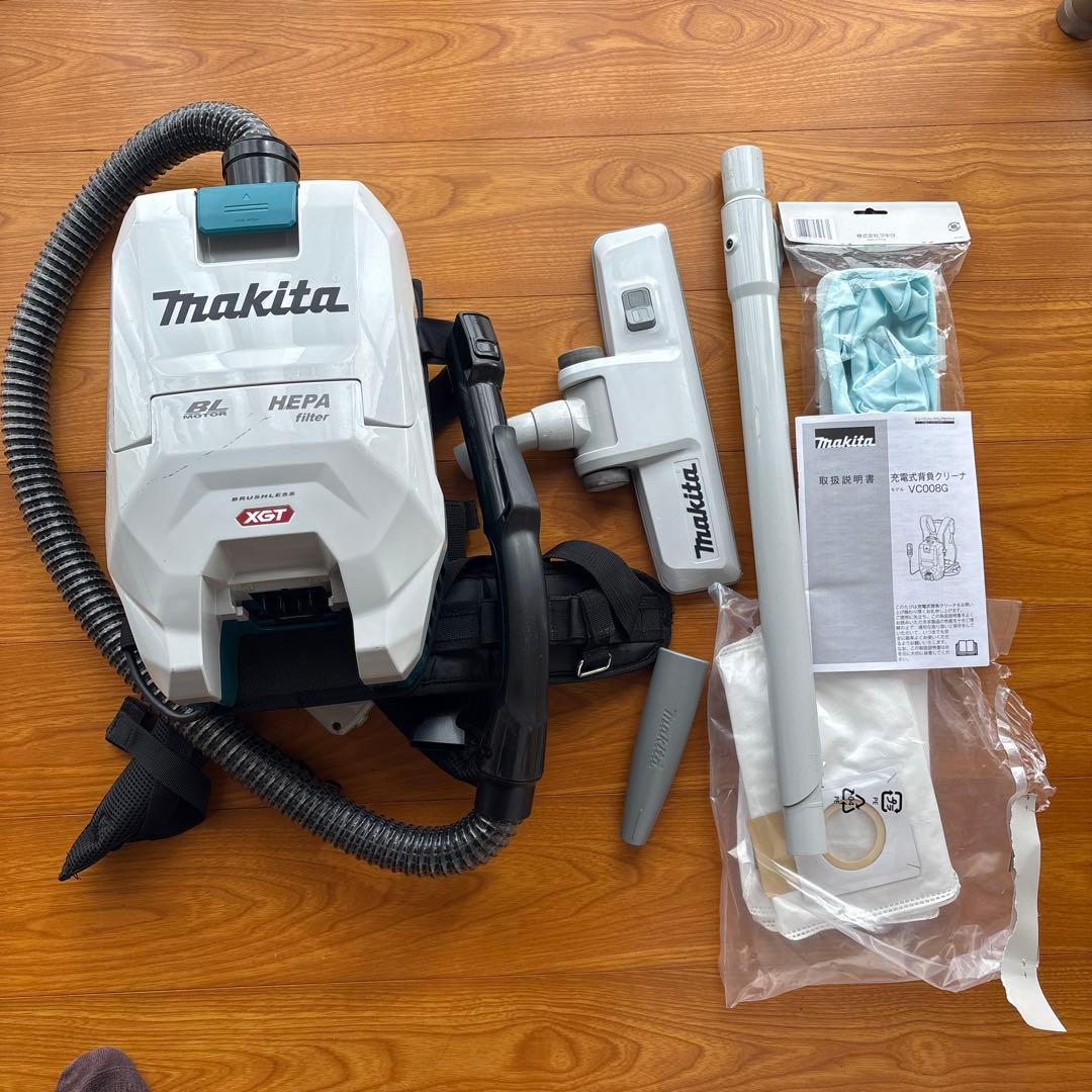マキタ 充電式背負クリーナ VC008G 本体のみ makita 中古
