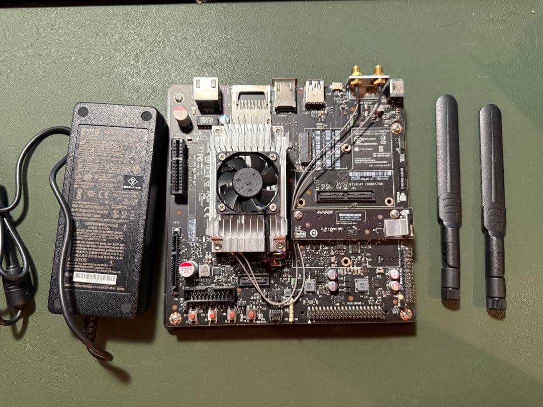 【動作未確認】NVIDIA Jetson TX2 本体、電源アダプター付き