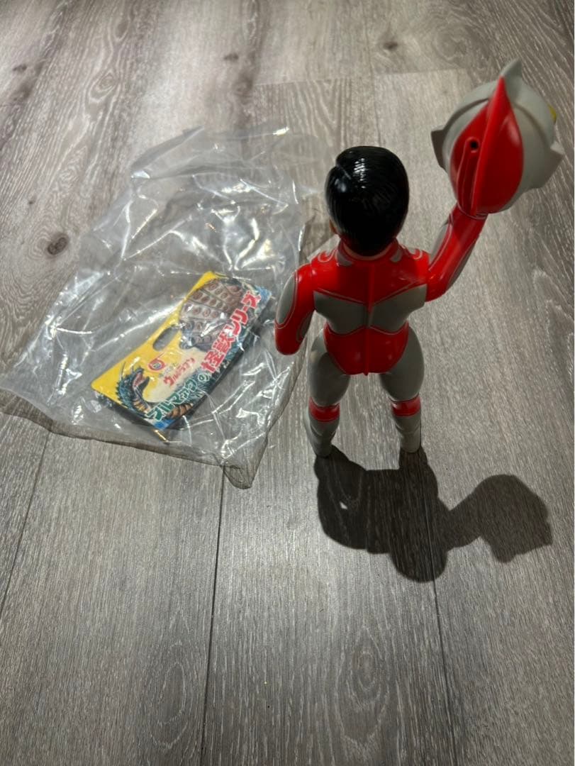 【ブルマァク BULLMARK】ウルトラマン　レトロカラー