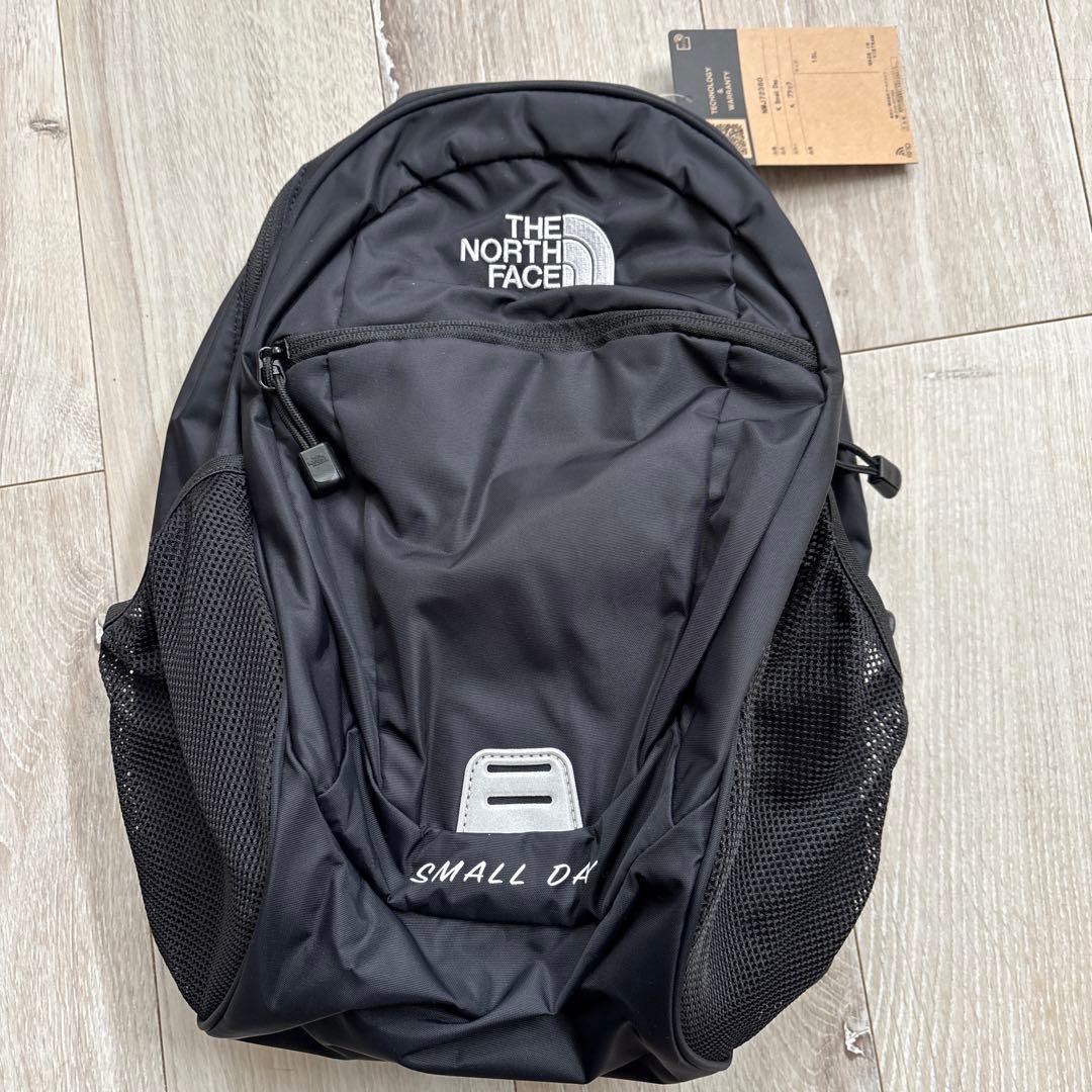 新品 ノースフェイス リュック　スモールデイ　キッズ　ブラック　15L