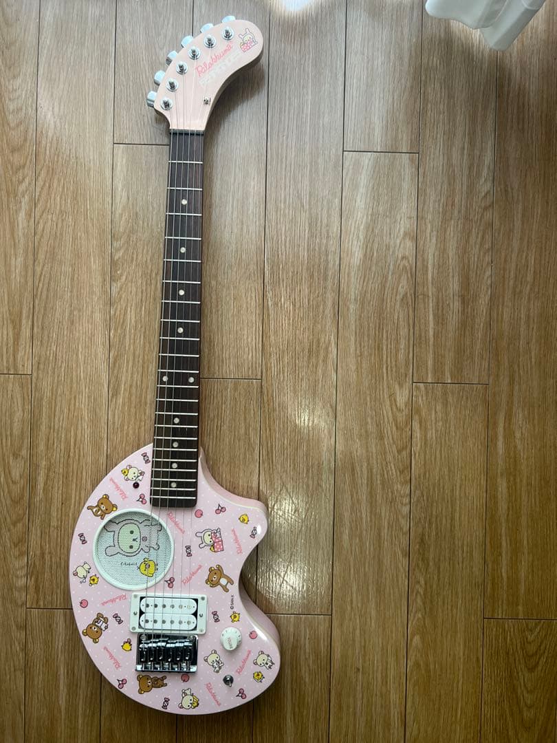 フェルナンデス　ZO-3 リラックマ エレキギター ピンク　ピック付き