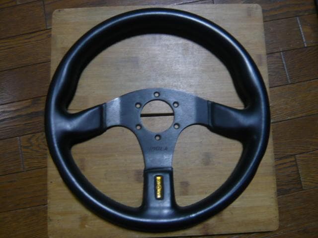 IMOLA italvolanti ステアリング ３５Cm　イタリー製