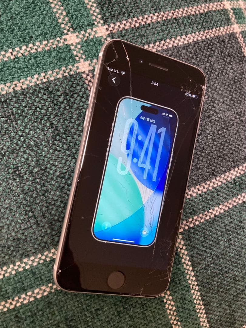 iPhone SE2 (第2世代)87% SIMフリー