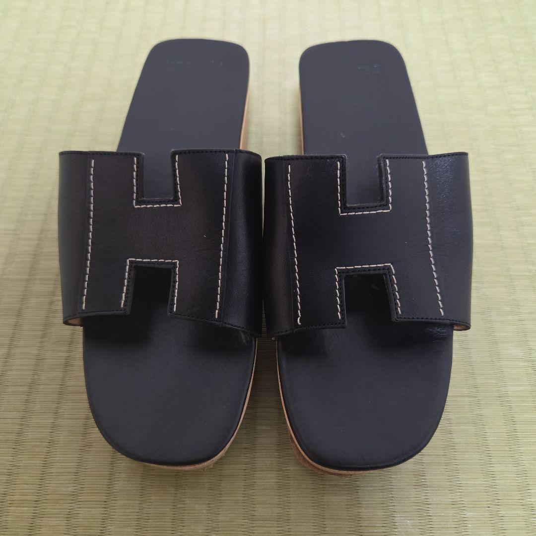 未使用近 エルメス ケブラール サンダル Hロゴ サイズ35 レザー 黒
