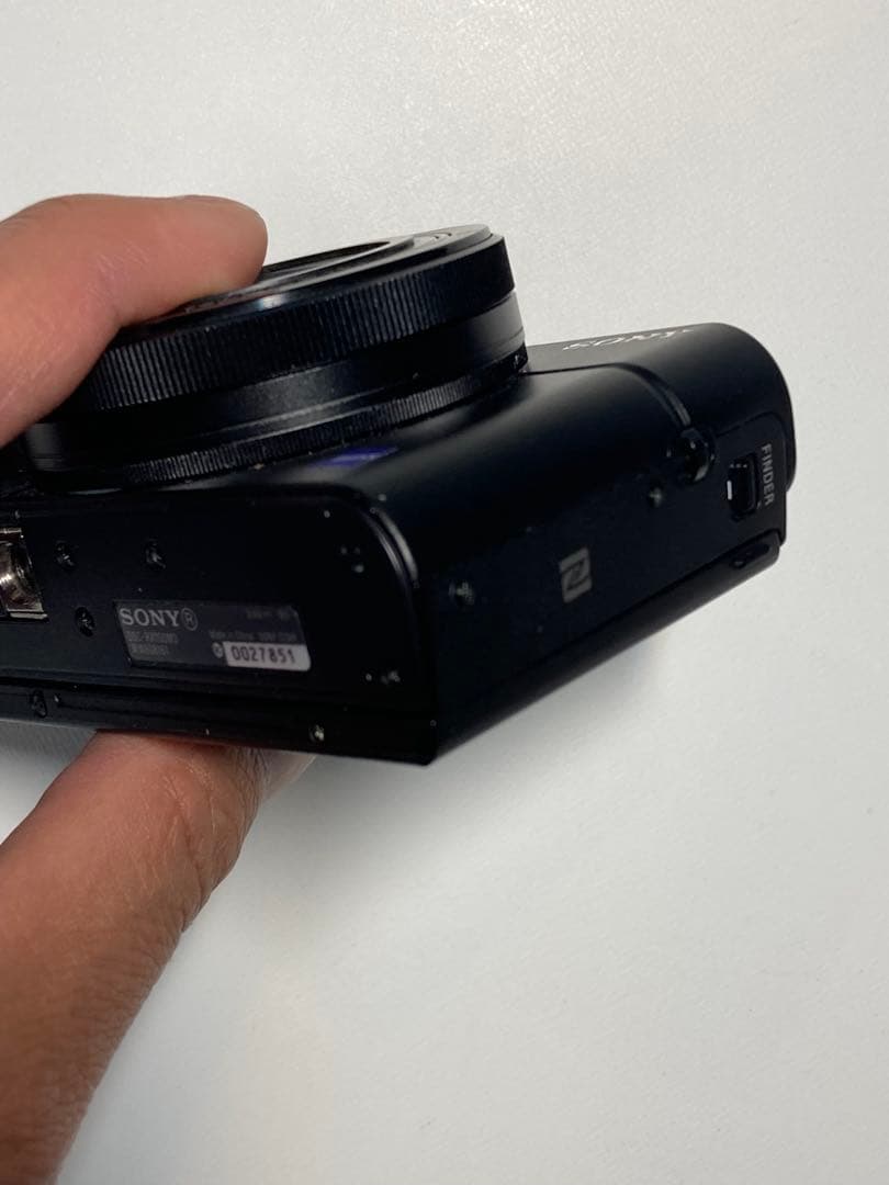 Sony RX100M3 本体と付属品