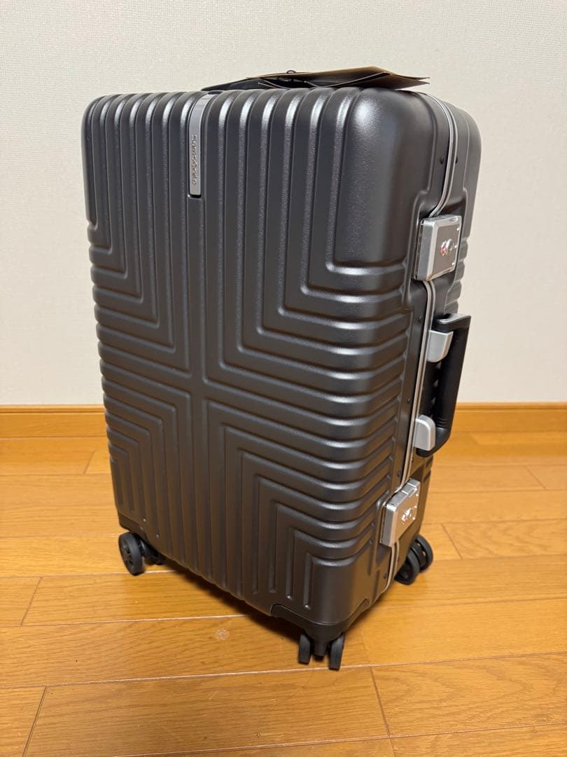 【新品未使用】サムソナイト　スーツケース　スピナー　55／20 FR