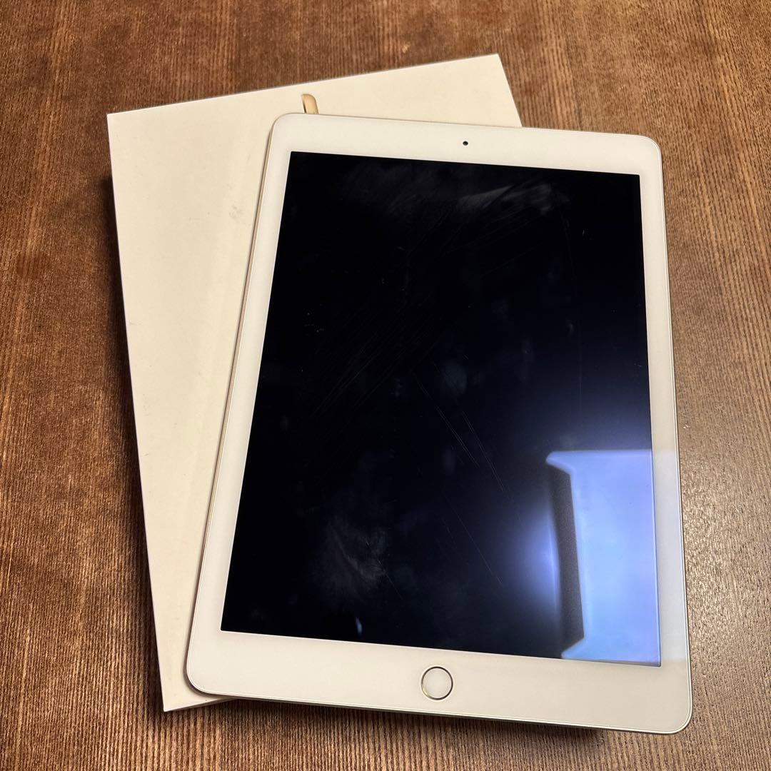 iPad Air 2 WiFi 64GB ゴールド 【USB電源アダプタ付き】
