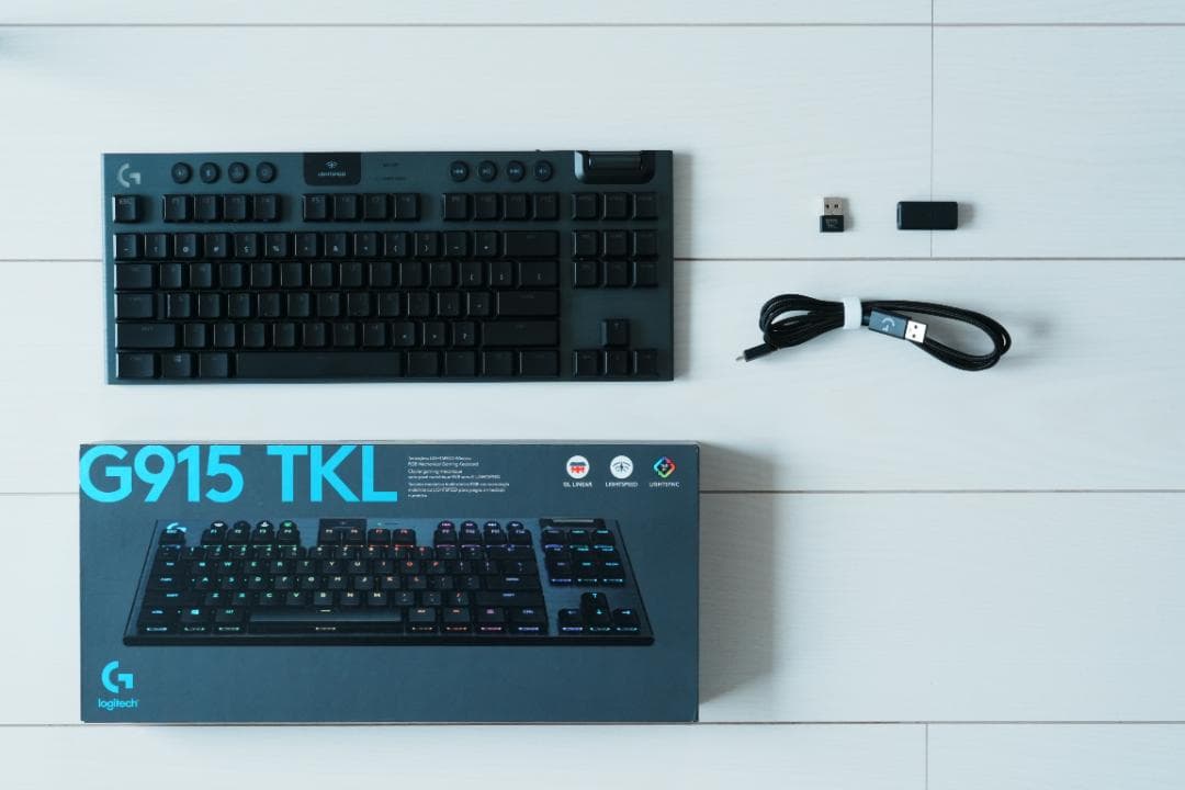 Logitech G915 TKL 赤軸 英語配列