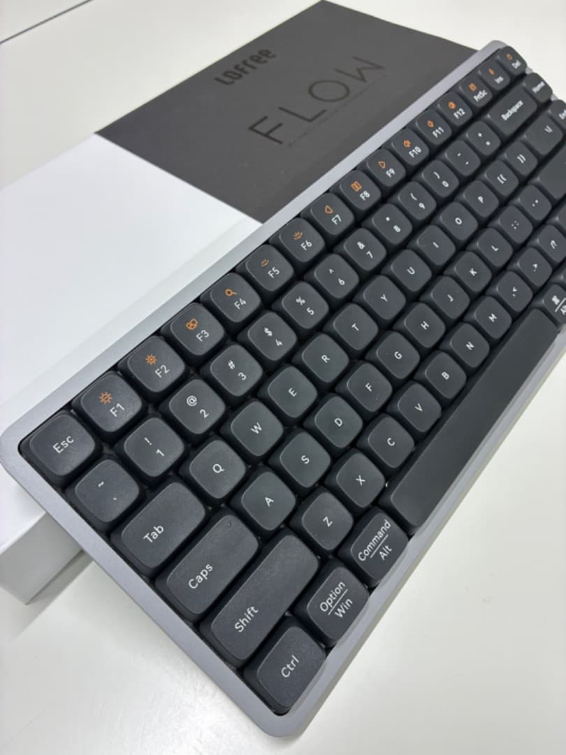 [ほぼ未使用品] Lofree FLOW ロープロファイルキーボード US配列