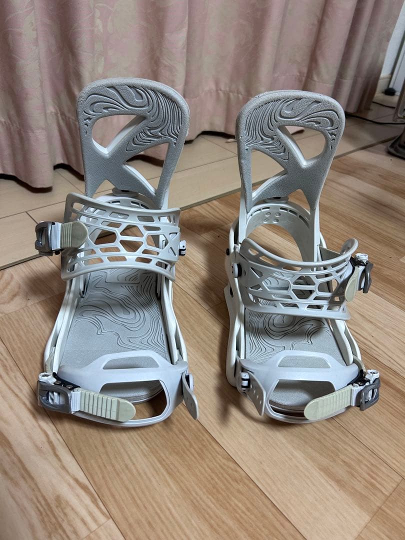 21/22 BURTON スクライブ　Mサイズ　レディース