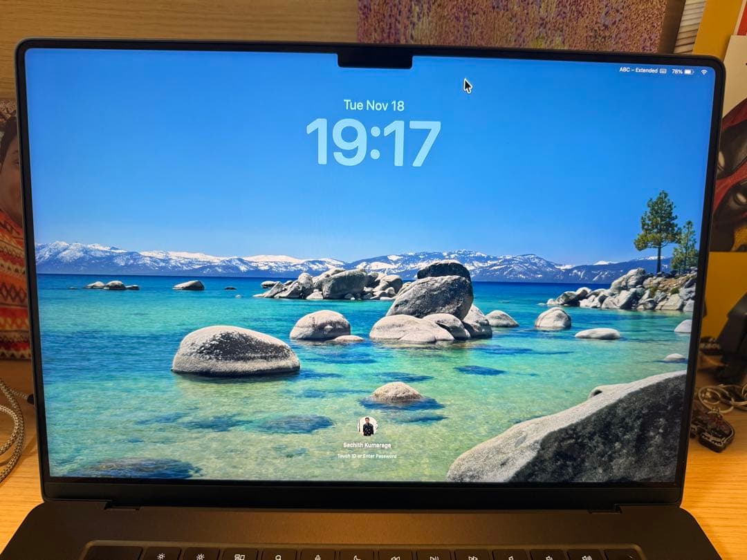 MacBook Pro 本体