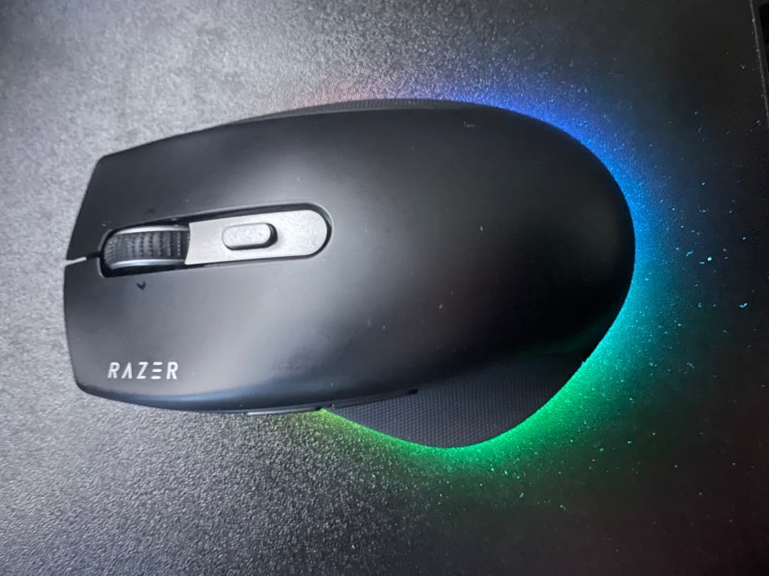 【極美品】Razer Pro Click v2 エルゴノミクスマウス