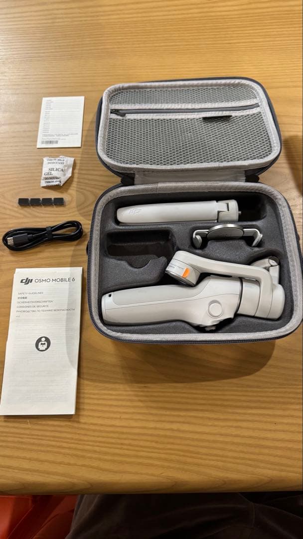 DJI OM6 スタビライザー ケース付き