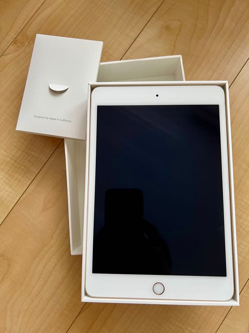 Apple iPad mini4 128GBゴールド 本体のみ