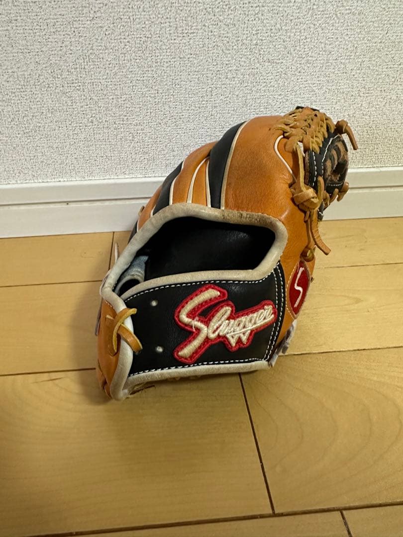 スラッガー軟式オーダーグローブ 本多モデル